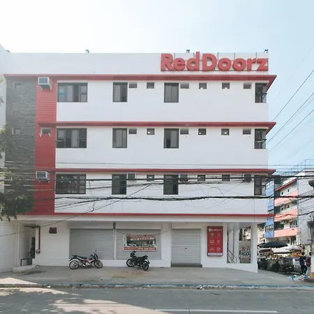 Reddoorz Near Ust Sampaloc Manila