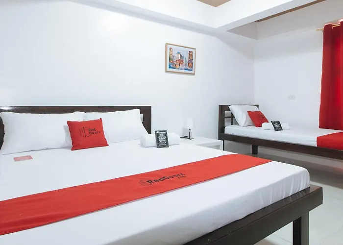 Reddoorz Near Ust Sampaloc ホテル マニラ市