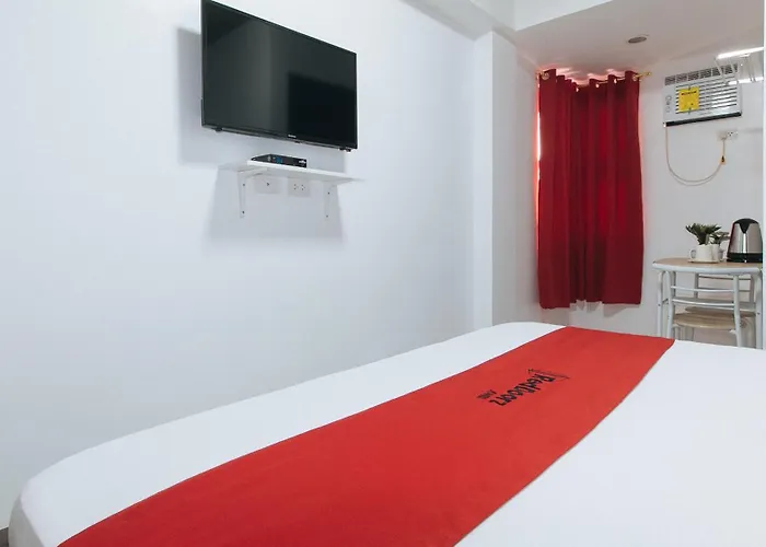 Reddoorz Near Ust Sampaloc マニラ市