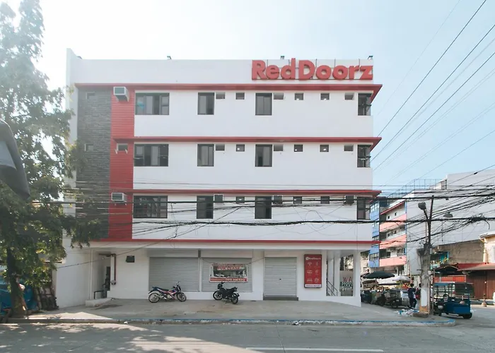 Reddoorz Near Ust Sampaloc * マニラ市